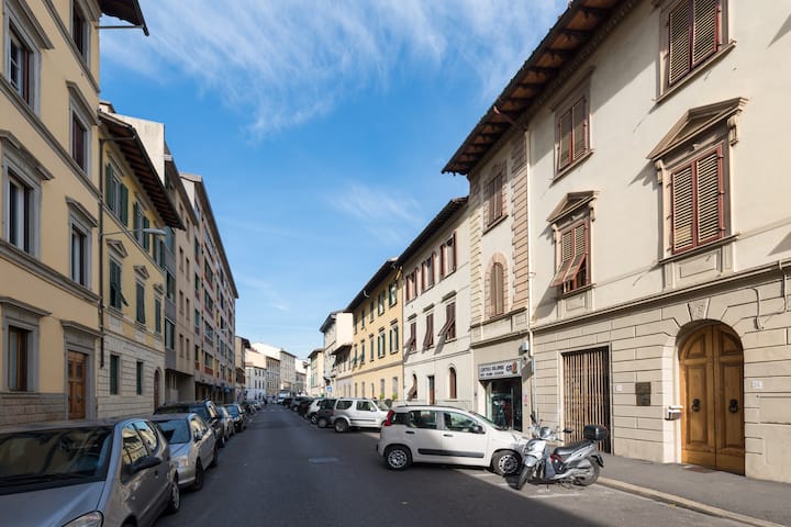 Cimabue pretty studio - Apartments for Rent in Florence, Toscana, Italy -  Airbnb