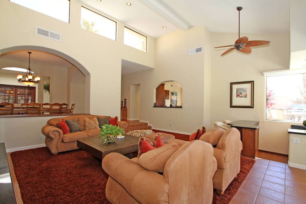 Another angle, showing bar and dining room, open to the kitchen.