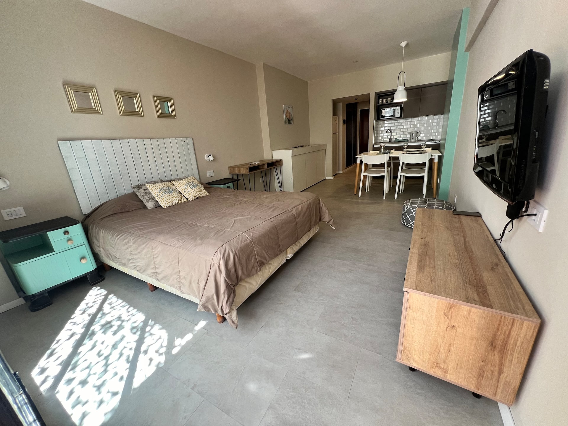 Departamento estudio con patio y parrilla en San Nicolás