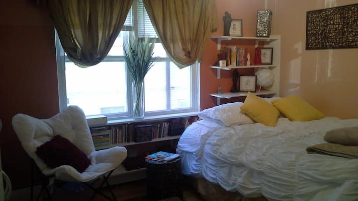 Apartment in Chicago · ★4.79 · 1 bedroom · 1 bed · 1 shared bathroom