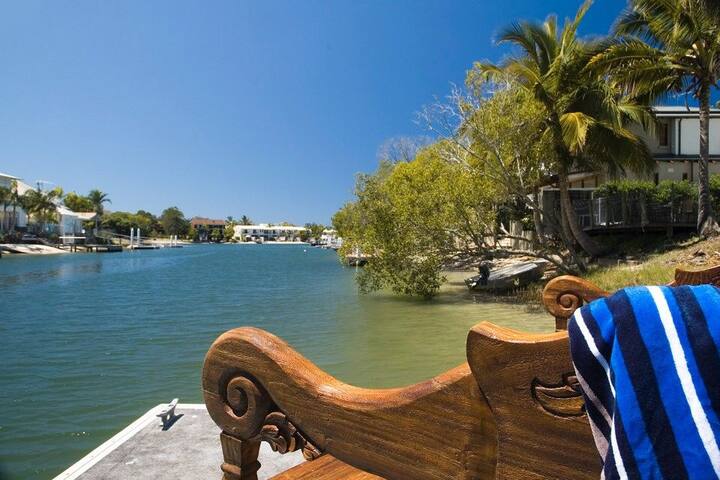 Getaway2Noosa award winning WYUNA 7 gallery image 5