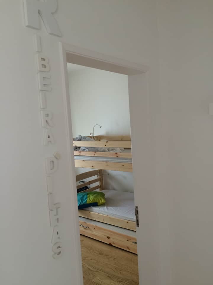 Room - Ribeirad'Ilhas