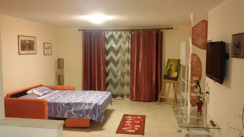 Independent bedroom with restroom and Kitchen