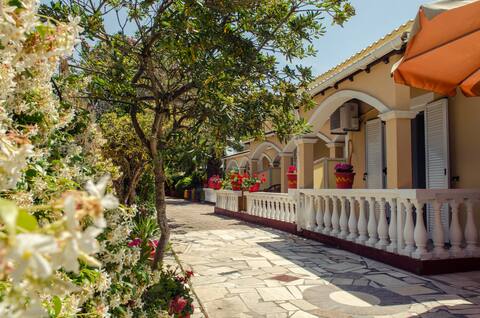 Twobedroom apartment with pool in ELENI FAMILY