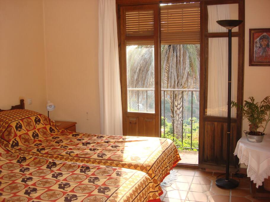 rustic country home Sierra Bermeja Bed & Breakfasts zur Miete in