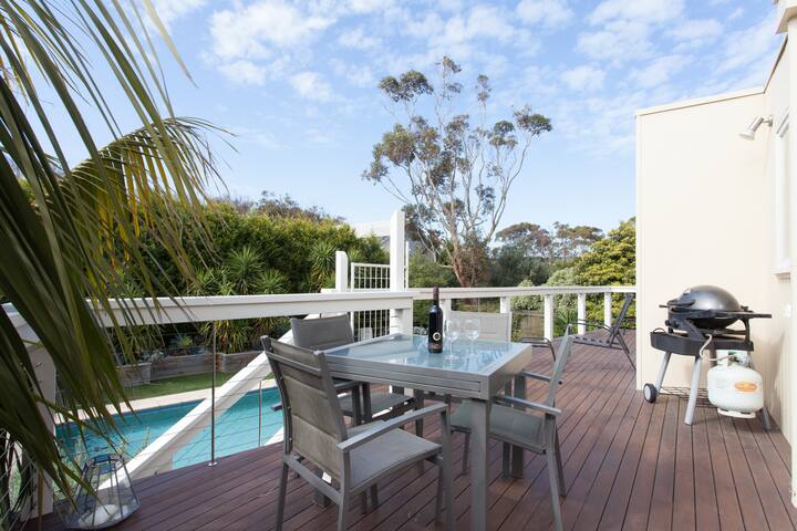 Mount Martha modern beach house gallery image 4