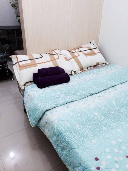 Fully-furnished, fully air conditioned condo unit
