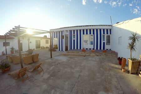 Beach, surf and Golf house