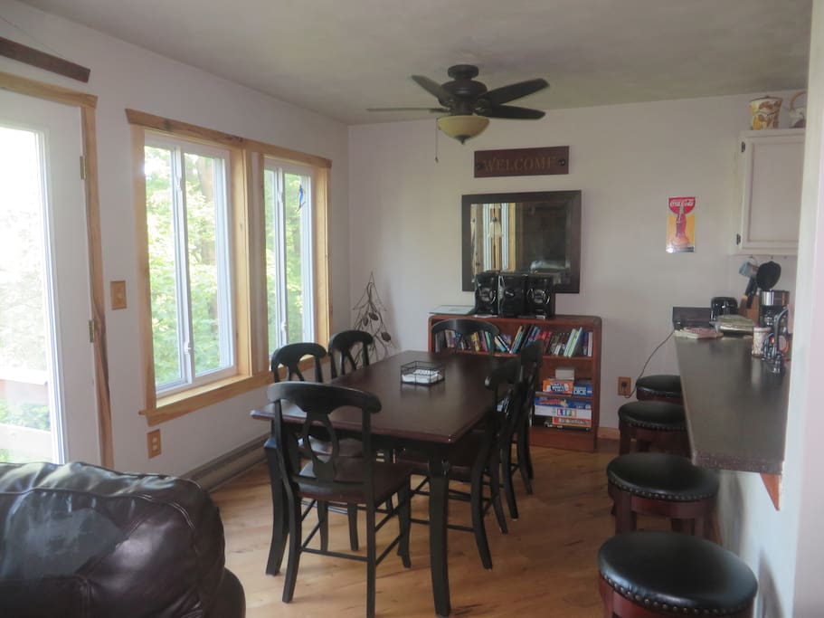 Dinning Area, Plenty of Seating