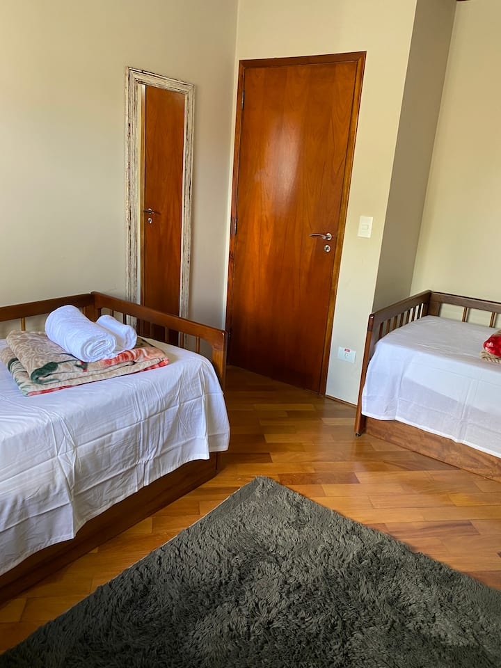 საძინებელი 3