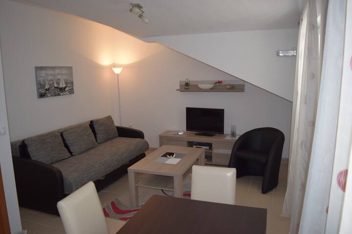 N&N Franovic Apartment III