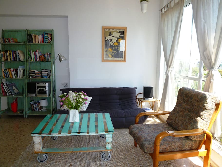 Private room in a stylish apt Apartments for Rent in Tel AvivYafo