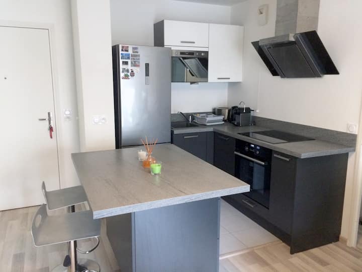 New 2 room apartment tt equipped