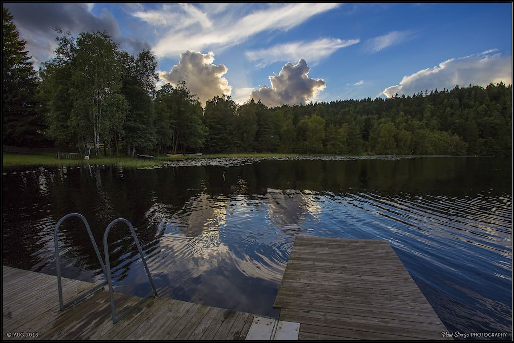 Bryggan 500 meter från huset
