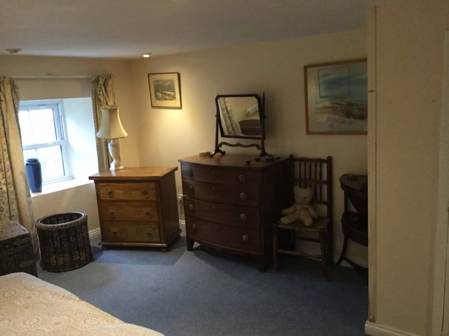 Comfortably Furnished