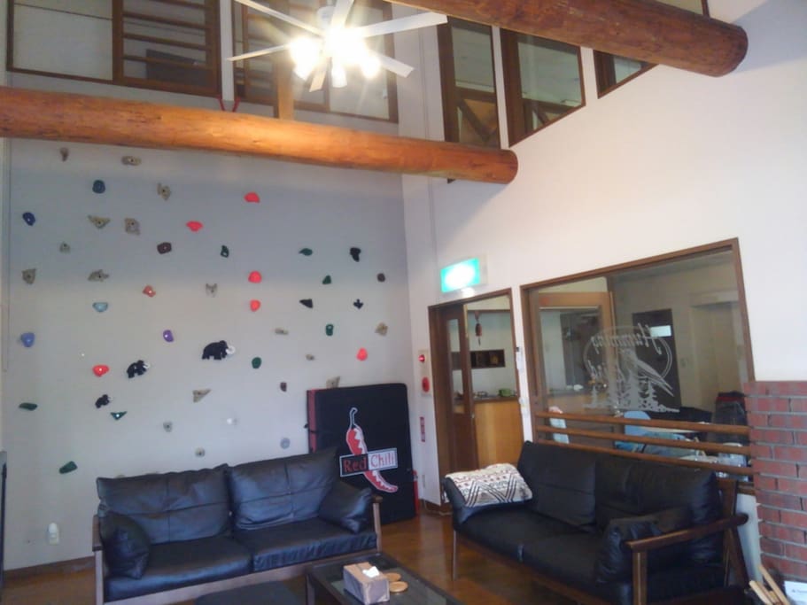 Lounge w/mini climbing wall