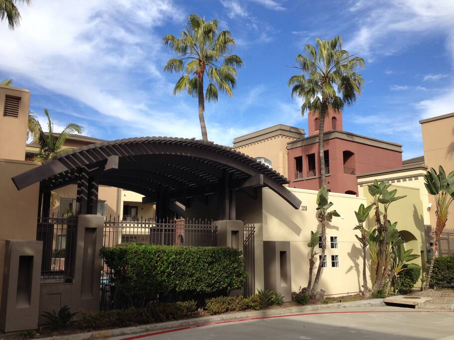 The Uptown District complex is packed with amenities.