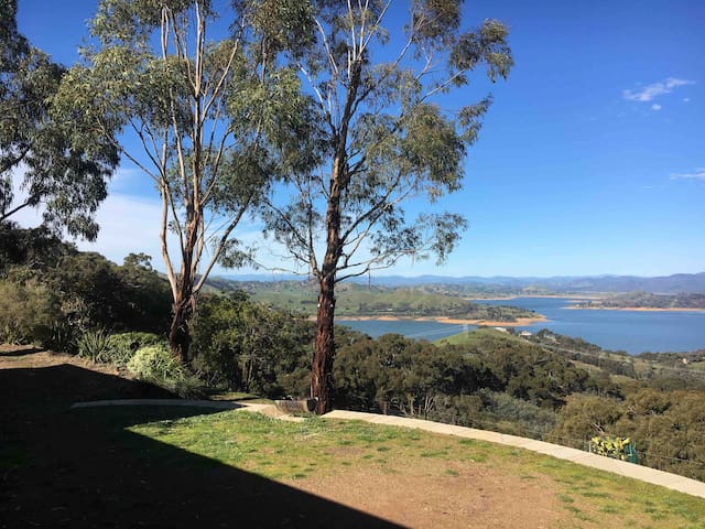 Paradox Views Bonnie Doon sleeps 10