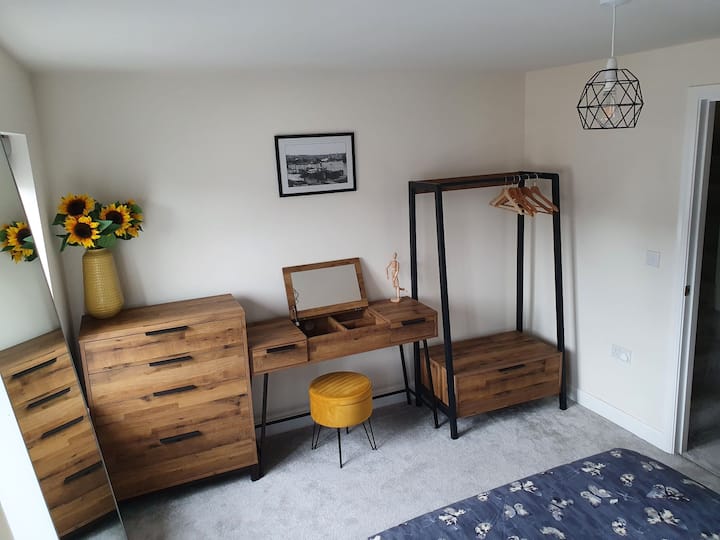 Barry Island Holiday Rentals & Homes Barry, United Kingdom Airbnb