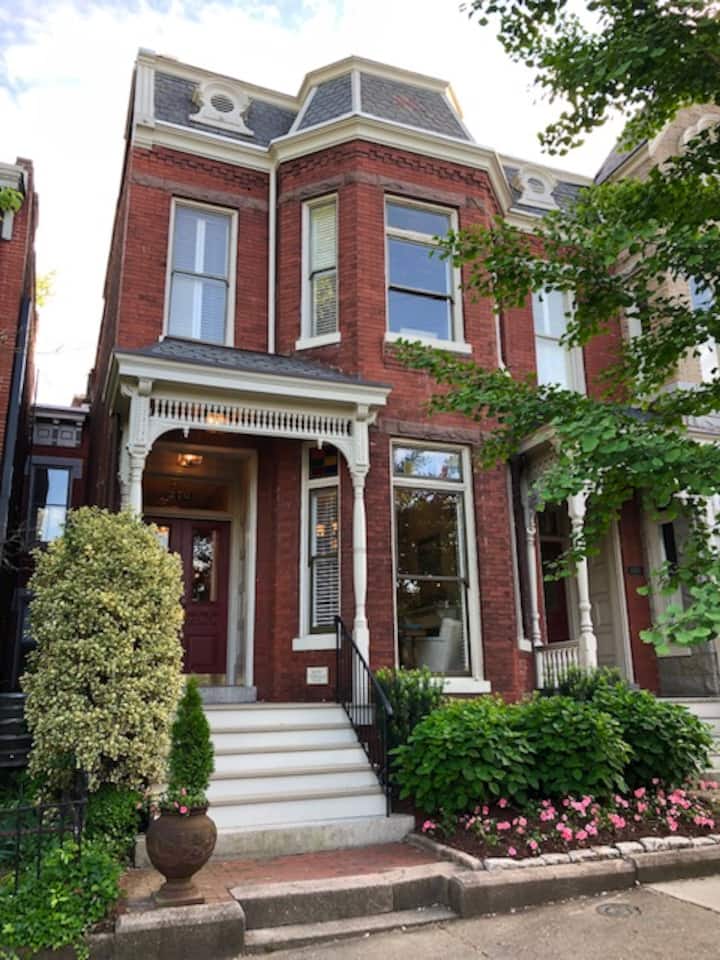 1894 Church Hill row house near downtown Houses for Rent in Richmond