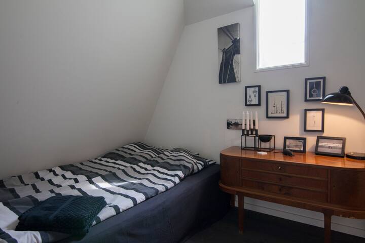 Light and spacious loft in the heart of Copenhagen gallery image 4