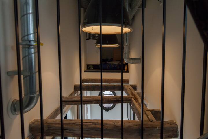 Light and spacious loft in the heart of Copenhagen gallery image 5