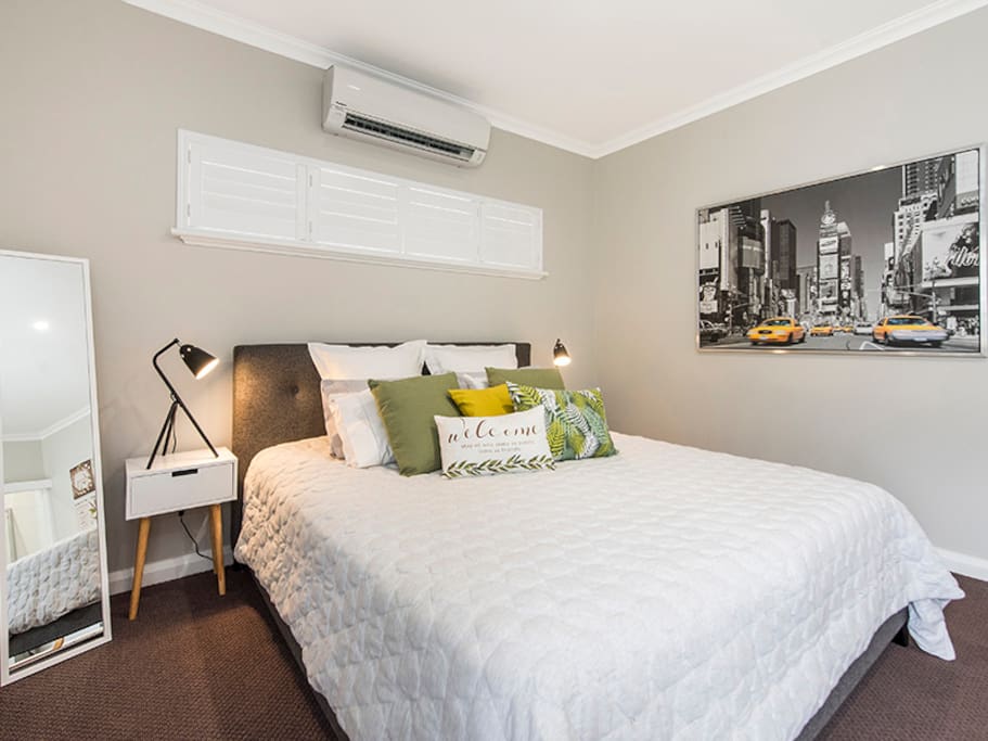 Luxurious King Size Bed