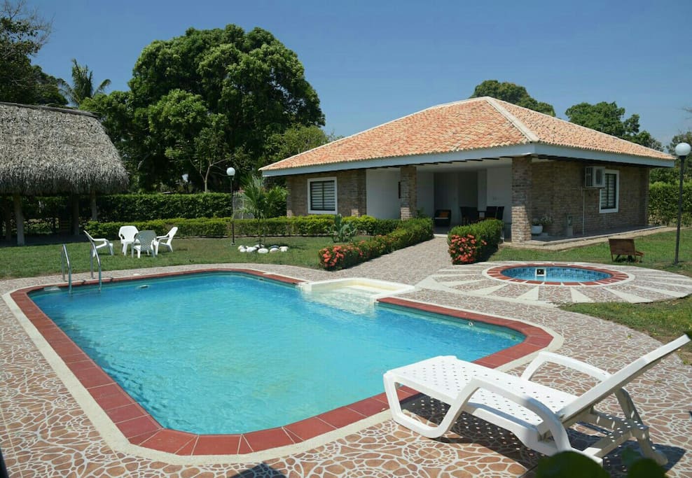 Cabaña Piscina Kiosco 10 pers Casas de campo en renta en