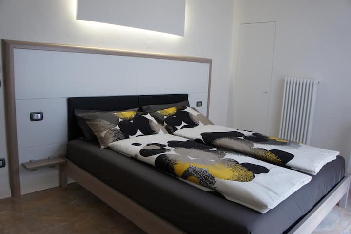 Камера „Алба“