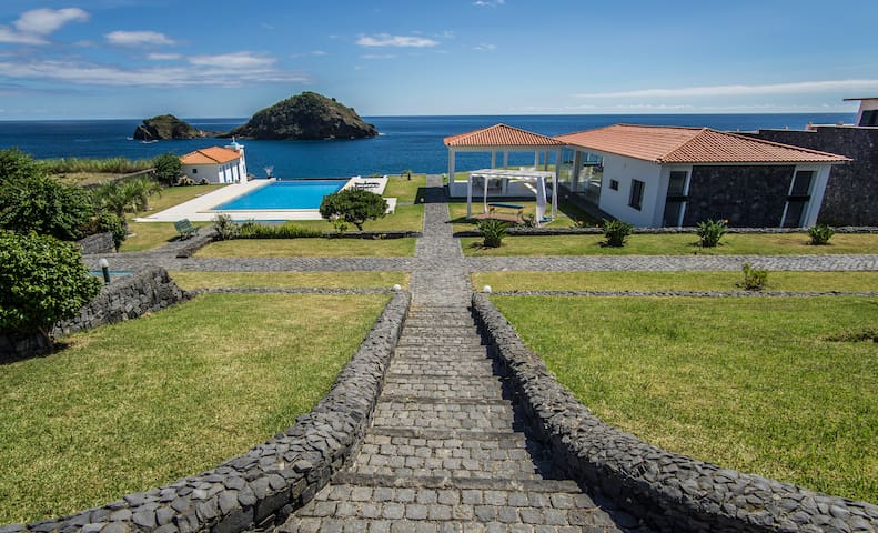 374 CK seaside guest house