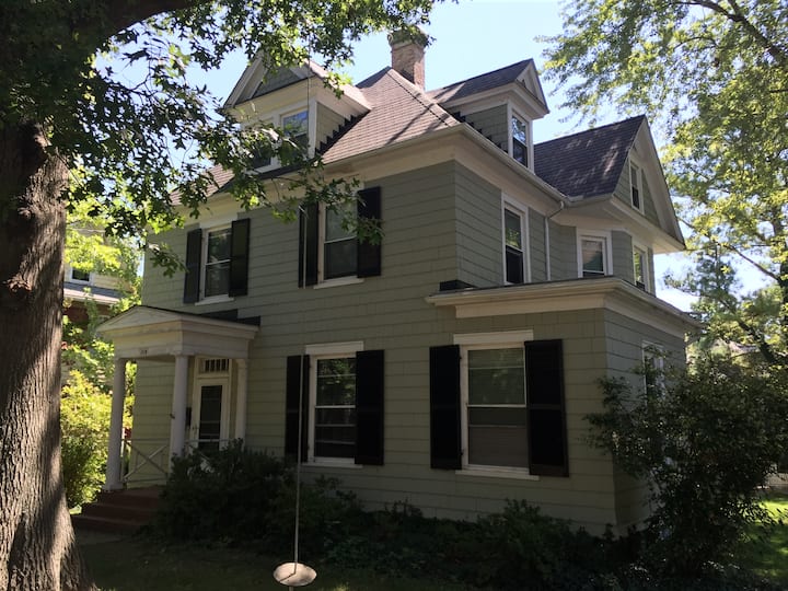 Cambridge home in historic west end Houses for Rent in Cambridge