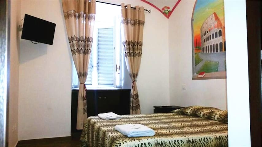 Private  room in Termini Station wc