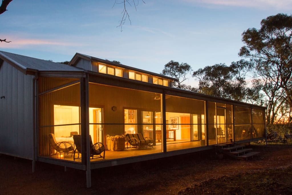 The Shearing Shed House, Echuca Farm stays for Rent in Torrumbarry