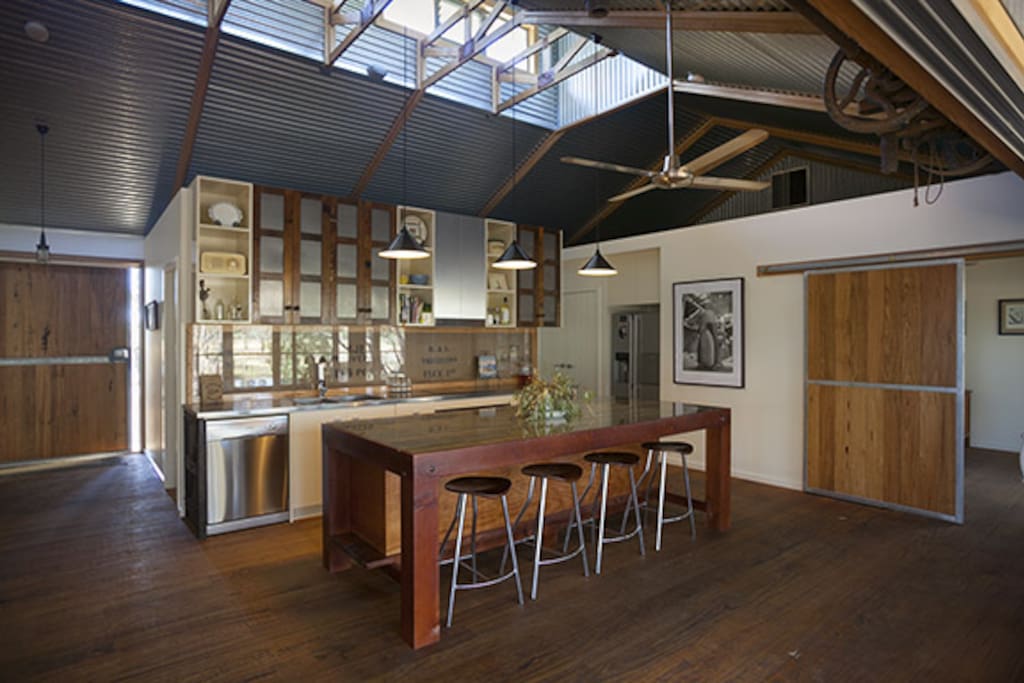 The Shearing Shed House, Echuca - Farm stays for Rent in 