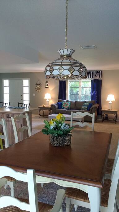 Kitchen table