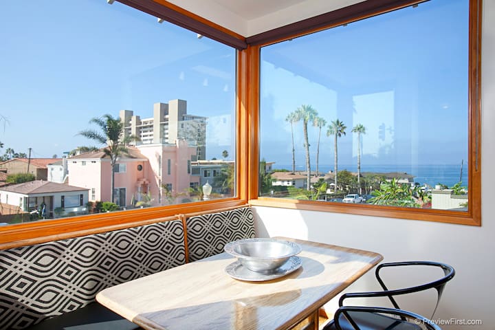 Custom home at the beach gallery image 2