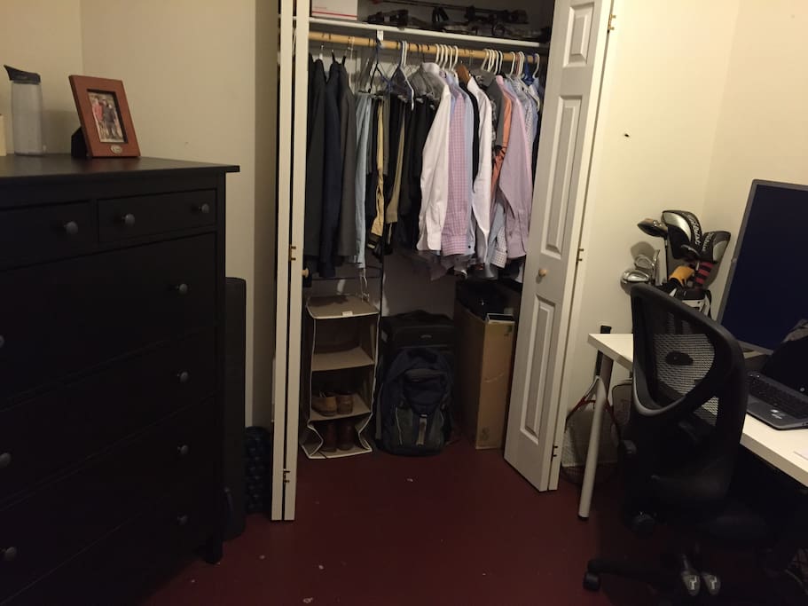 Closet to Hang Clothes