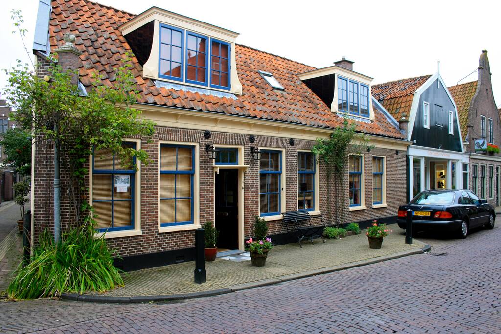 Historic Edam House, near Amsterdam Houses for Rent in Edam, North