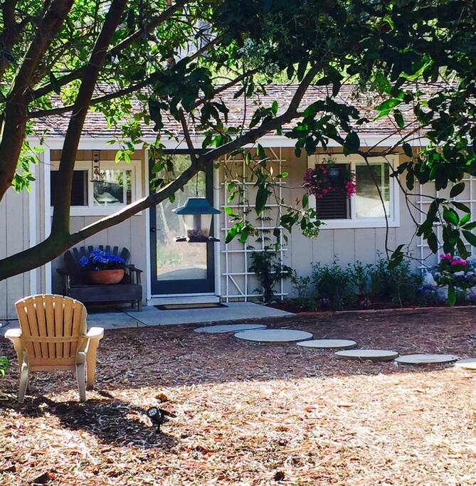 Pine Cone Cottage Guesthouses for Rent in Goleta, California, United