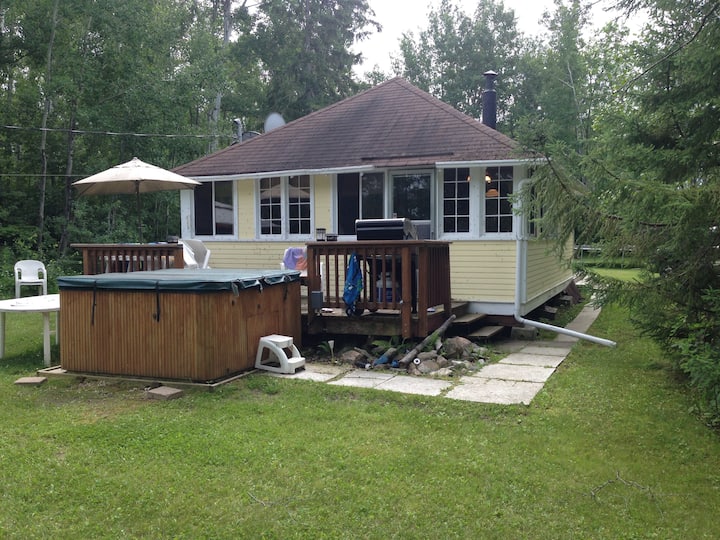 Albert Beach Vacation Rentals & Homes Manitoba, Canada Airbnb