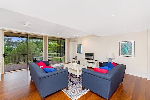 3 Bedroom Avoca Beach Townhouse.