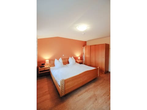 Alte Hofmark Neumayer Vacation Rental (Bad Birnbach)