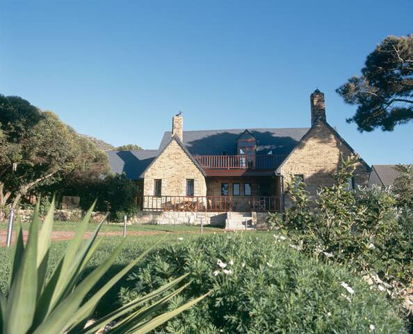 Villa Honeywood Residence 5 star Service gallery image 2