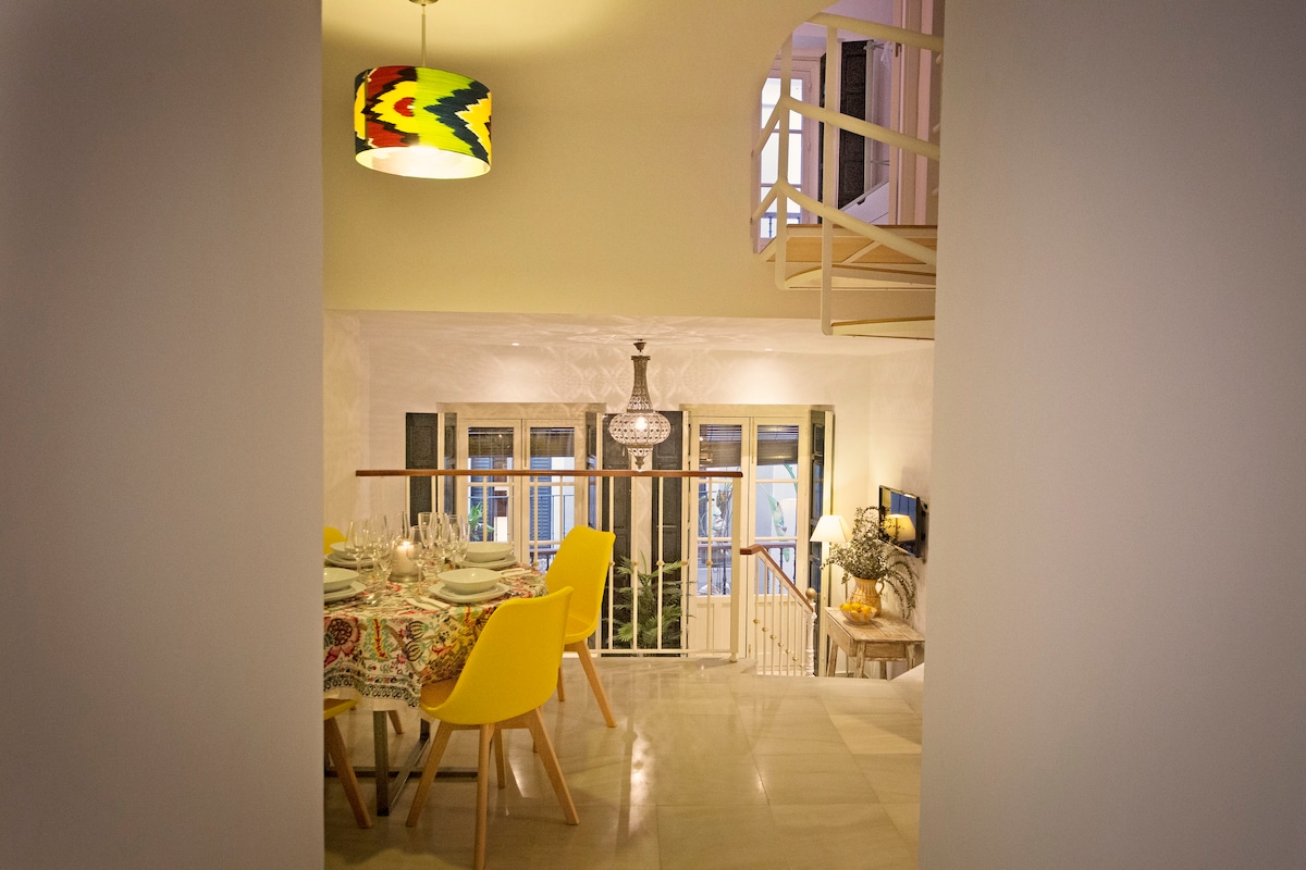 Successful Airbnb property: Suite Alcaicería 15.1 (4 Pax) "Historic Center" in Alfalfa