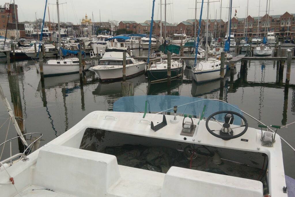 airbnb boats baltimore g s small power yacht just for you boats for rent in airbnb boats baltimore g s small power yacht just for you boats for rent in