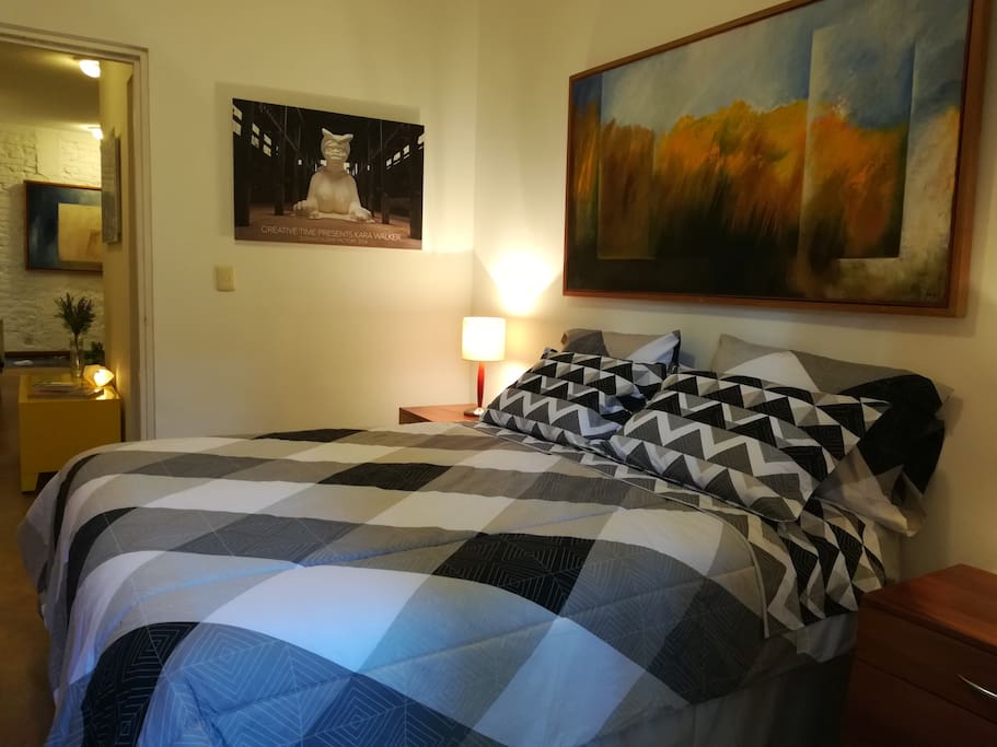 Bedroom with queen size bed