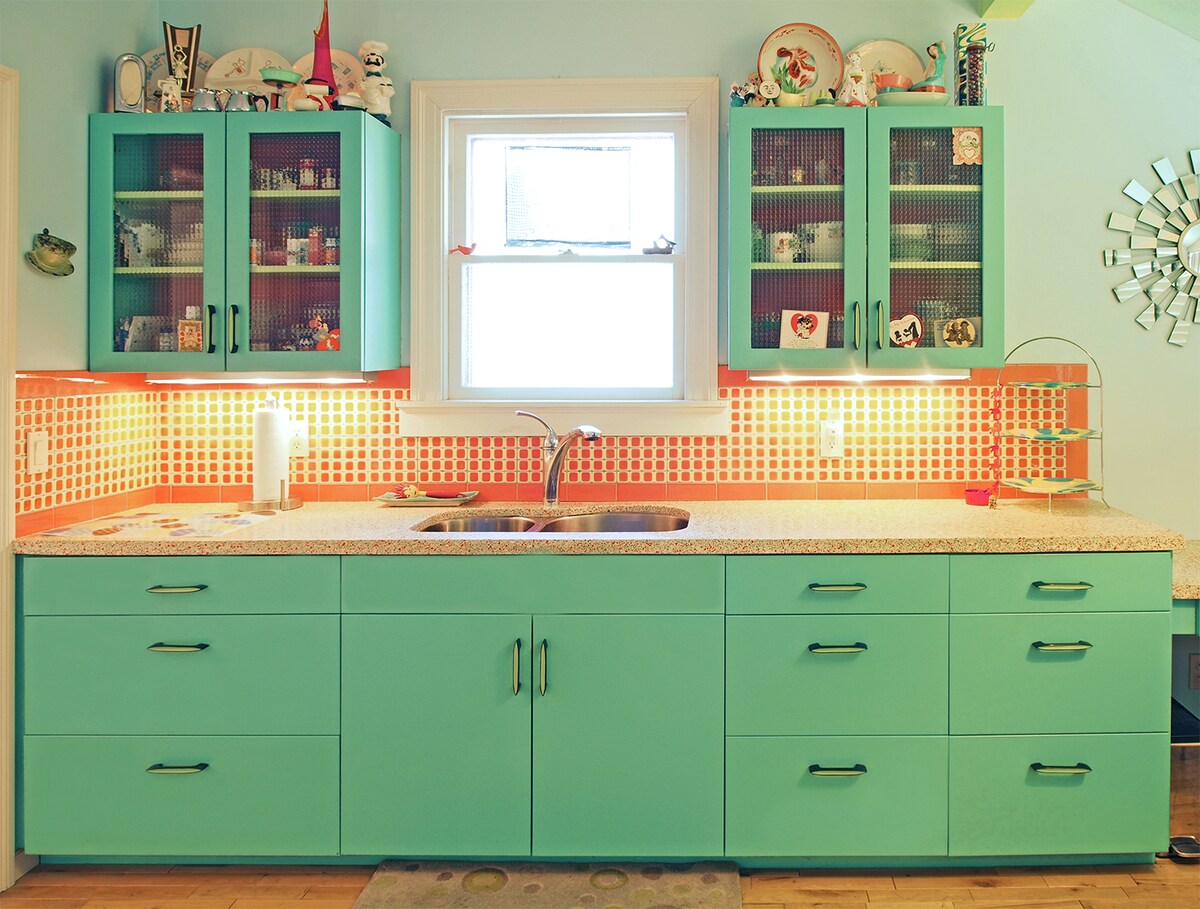 Charming Retro SOCO 2 Bedroom House