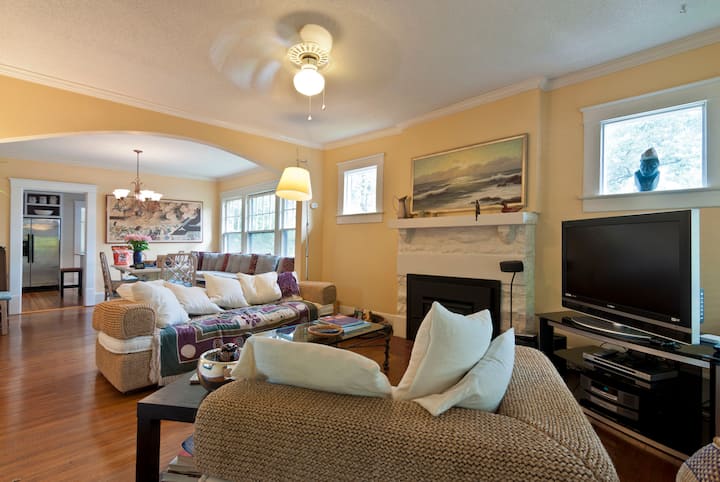 Cozy North Shore Home Walking Distance To Town - Signal Mountain, TN