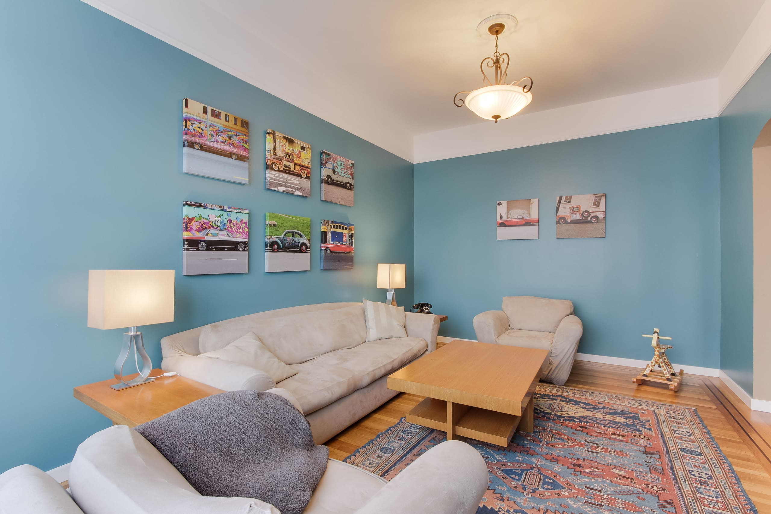 Home in San Francisco · ★4.86 · 3 bedrooms · 5 beds · 1.5 baths - Image 1