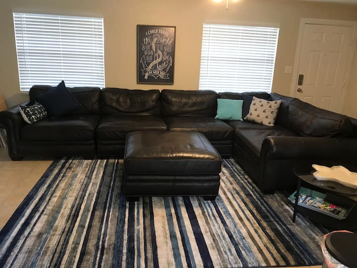 ספה נוחה להפליא